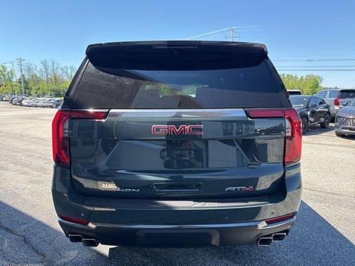 Midnight Pine 2026 GMC Yukon XL 4WD AT4