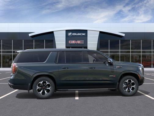 Midnight Pine 2026 GMC Yukon XL 4WD AT4