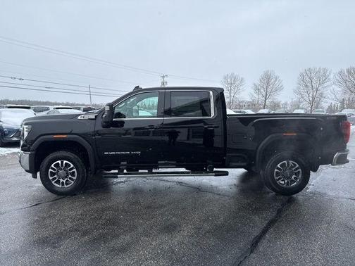 2026 GMC Sierra 2500 SLE