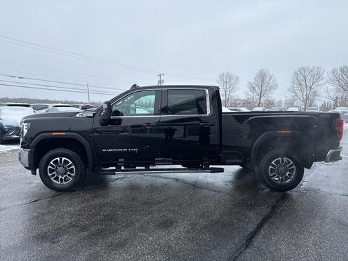 2026 GMC Sierra 2500 SLE