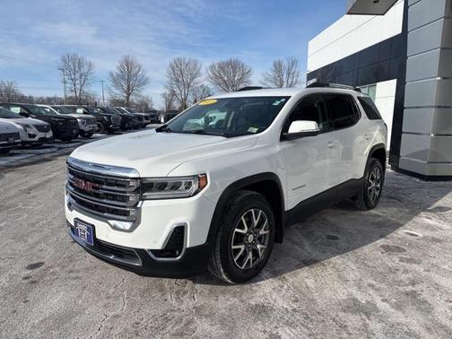 2023 GMC Acadia AWD SLT