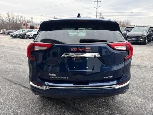 2023 GMC Terrain Denali
