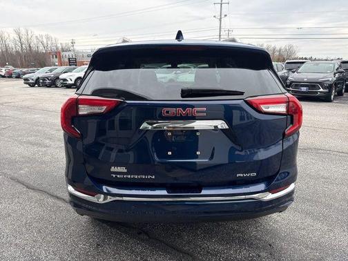 2023 GMC Terrain Denali