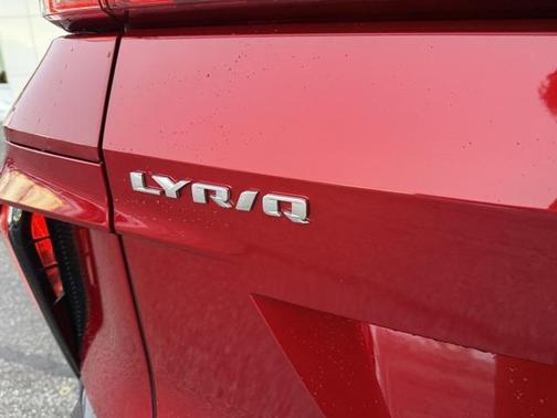 2024 Cadillac LYRIQ Sport