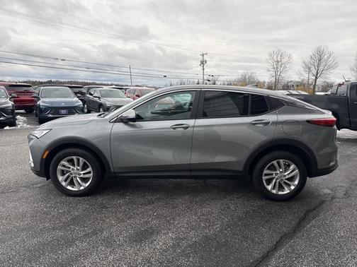 2025 Buick Envista Preferred FWD