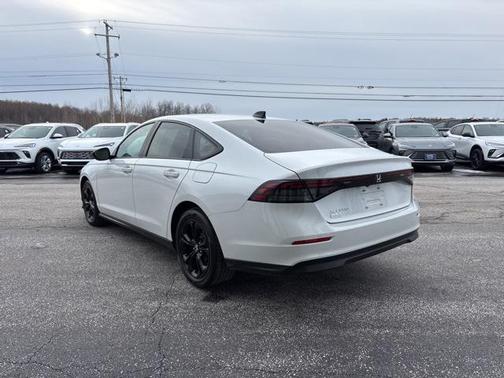 2025 Honda Accord Sport SE 1.5T