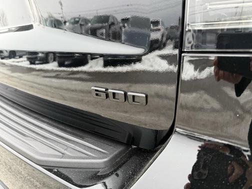 2024 Cadillac Escalade ESV Sport Platinum