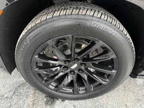 2024 Cadillac Escalade ESV Sport Platinum