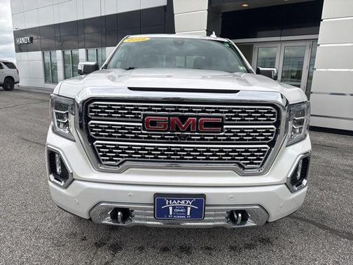 White Frost Tricoat 2019 GMC Sierra 1500 Denali