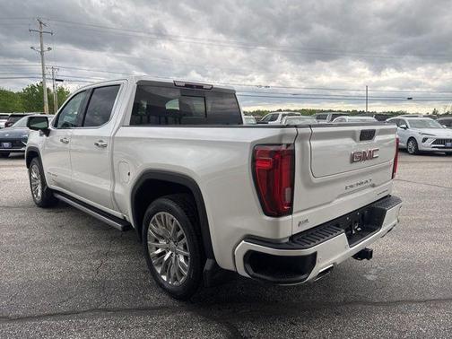 White Frost Tricoat 2019 GMC Sierra 1500 Denali