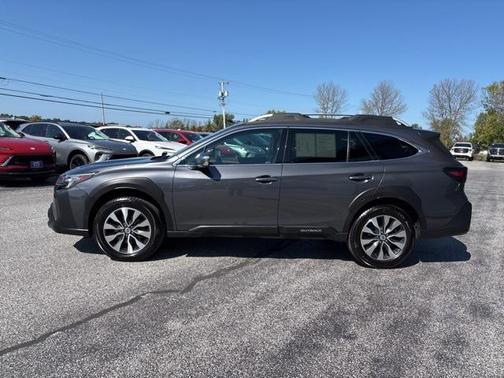 2023 Subaru Outback Touring XT