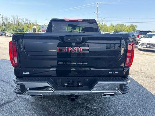 Onyx Black 2026 GMC Sierra 1500 SLT