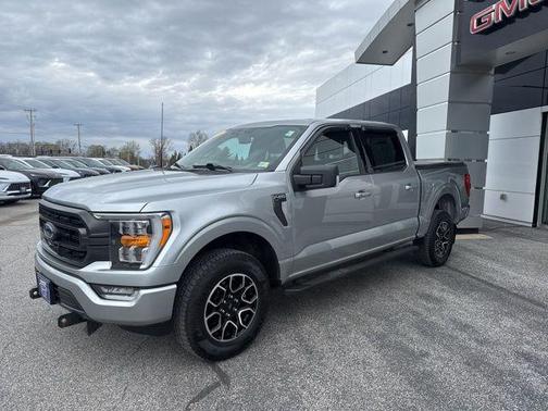 Iconic Silver Metallic 2023 Ford F-150 XLT