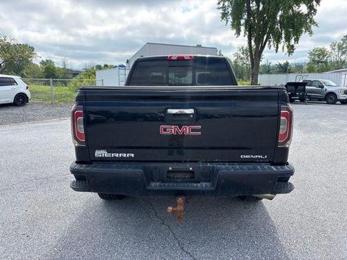 Onyx Black 2017 GMC Sierra 1500 Denali