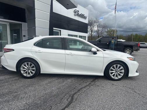 Super White 2019 Toyota Camry LE