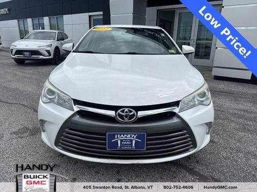 Super White 2017 Toyota Camry LE