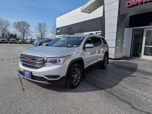 2019 GMC Acadia SLT-1