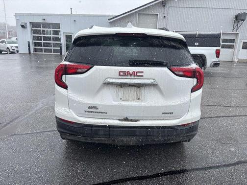 Summit White 2020 GMC Terrain SLE