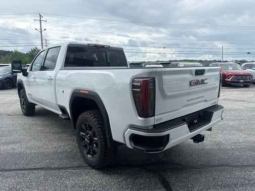 Summit White 2026 GMC Sierra 3500 AT4