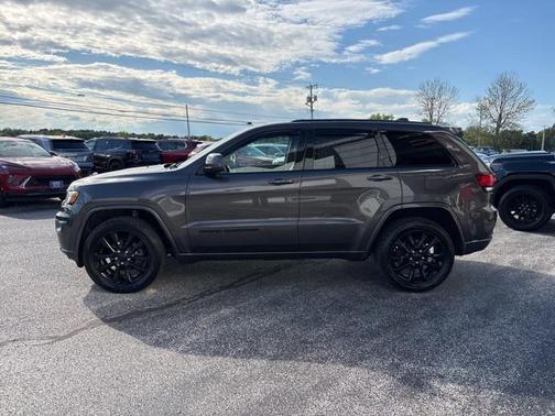 2020 Jeep Grand Cherokee Altitude