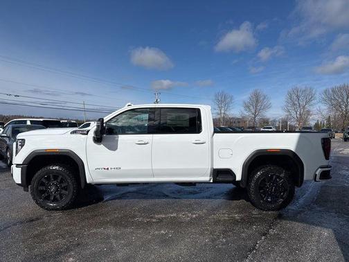 2026 GMC Sierra 2500 AT4