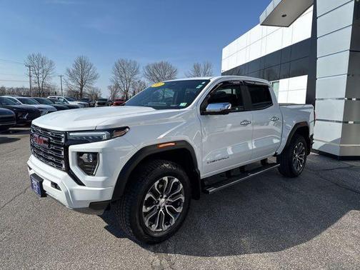 Summit White 2023 GMC Canyon Denali