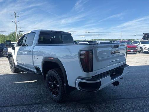 Summit White 2026 GMC Sierra 3500 AT4