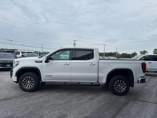 Summit White 2021 GMC Sierra 1500 AT4
