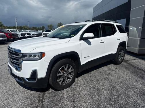 Summit White 2020 GMC Acadia SLE