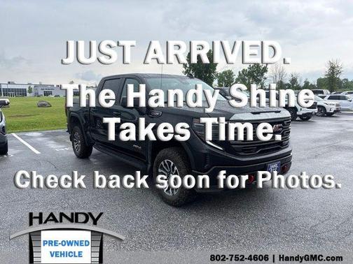 Onyx Black 2023 GMC Sierra 1500 AT4
