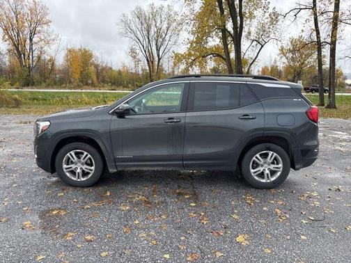 2021 GMC Terrain SLE