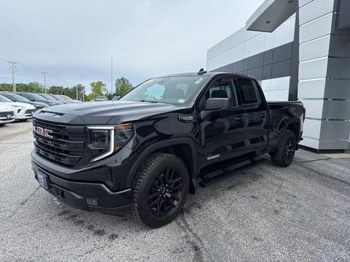 Onyx Black 2023 GMC Sierra 1500 Elevation