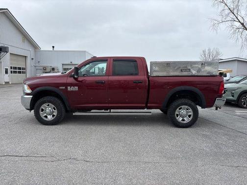 Delmonico Red Pearlcoat 2018 RAM 3500 Tradesman Crew Cab 4x4 6'4' Box