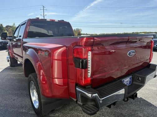 2025 Ford F-450 Lariat