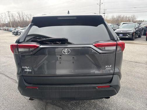 Magnetic Gray Metallic 2022 Toyota RAV4 XLE