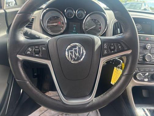 Quicksilver Metallic 2014 Buick Verano Convenience