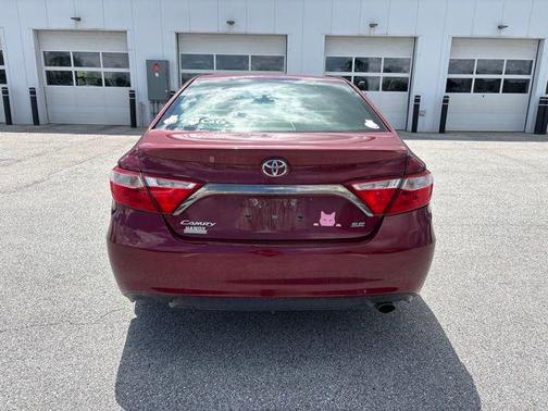 Ruby Flare Pearl 2017 Toyota Camry SE