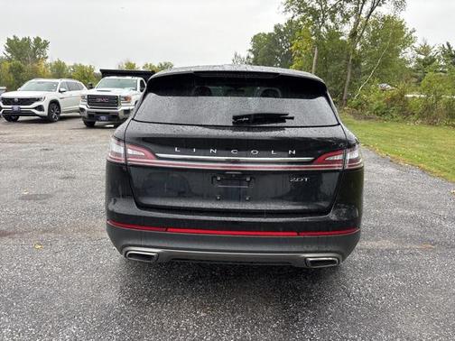 2019 Lincoln Nautilus Standard