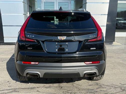 2020 Cadillac XT4 Premium Luxury