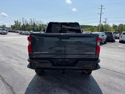 2020 Chevrolet Silverado 2500 Custom
