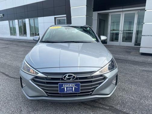 Stellar Silver 2020 Hyundai ELANTRA SEL