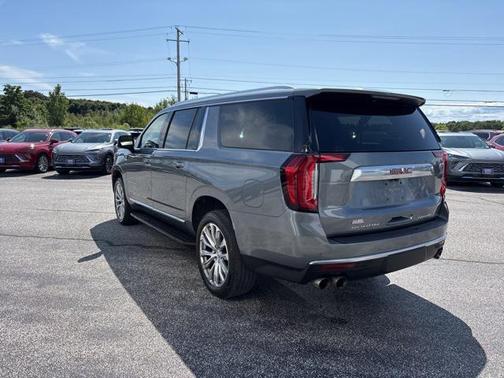 2022 GMC Yukon XL Denali