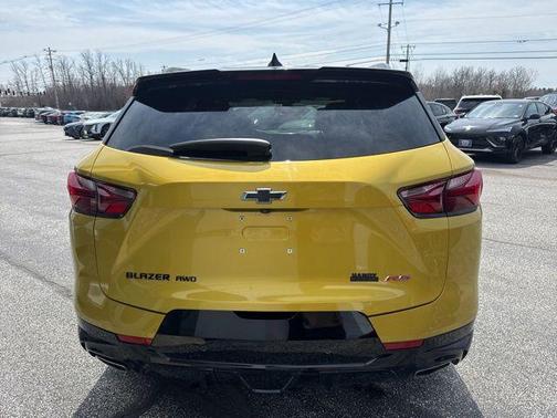 Nitro Yellow Metallic 2022 Chevrolet Blazer RS