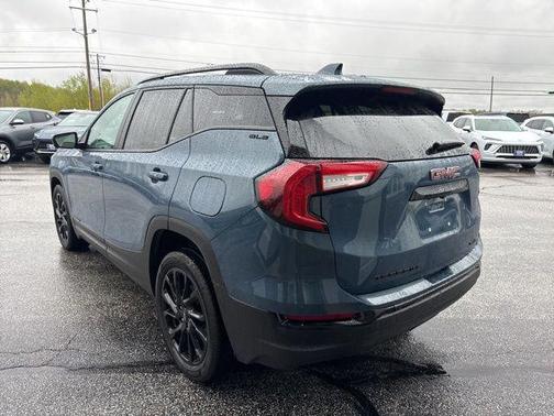 Downpour Metallic 2024 GMC Terrain SLE