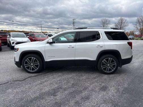 2021 GMC Acadia AWD SLT