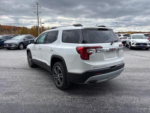2021 GMC Acadia AWD SLT