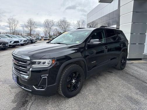 2023 GMC Acadia AWD AT4