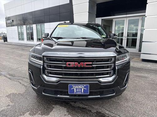 2023 GMC Acadia AWD AT4
