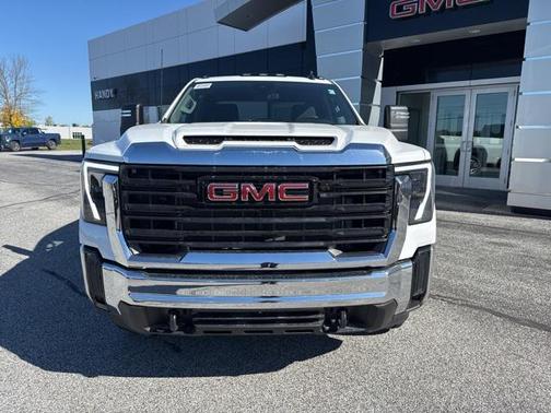 2026 GMC Sierra 2500 Base