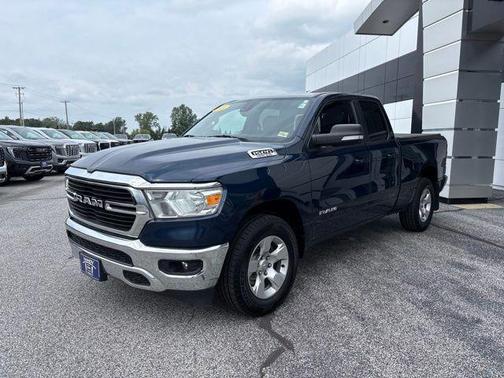 Patriot Blue Pearlcoat 2021 RAM 1500 Big Horn/Lone Star